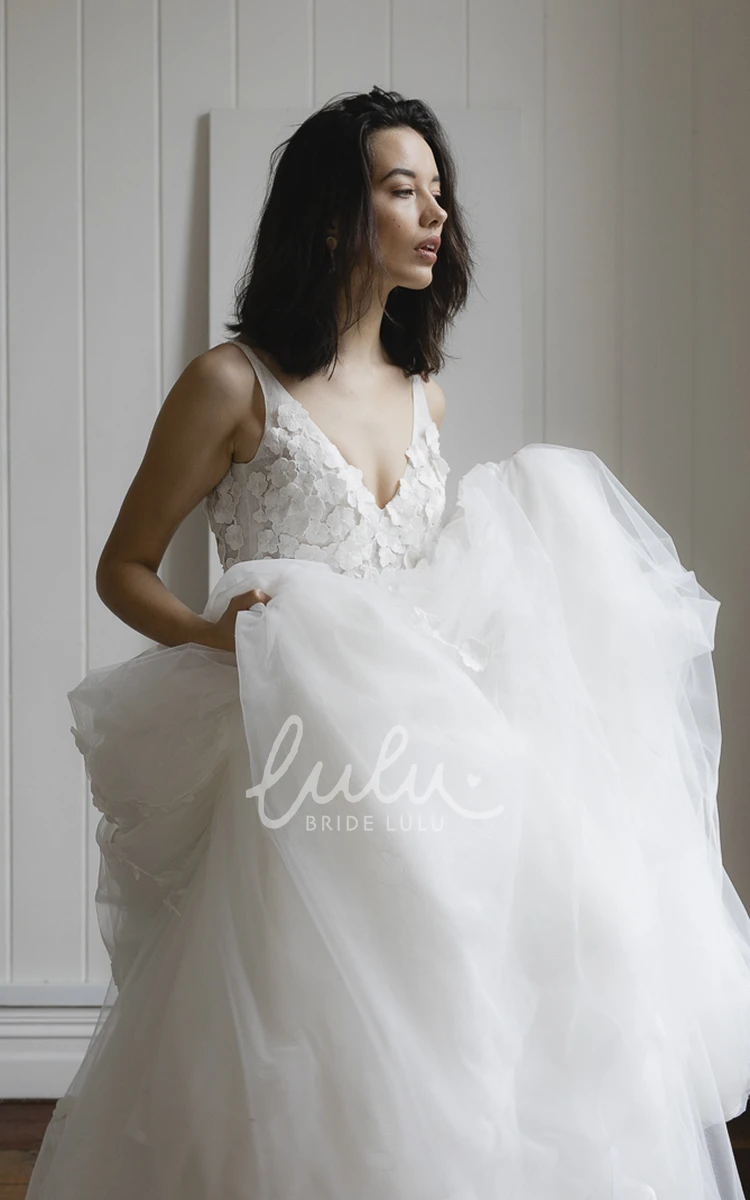 Romantic Sleeveless Bridal Ballgown with Lace Appliques and Tulle Skirt and Plunging V-Neck