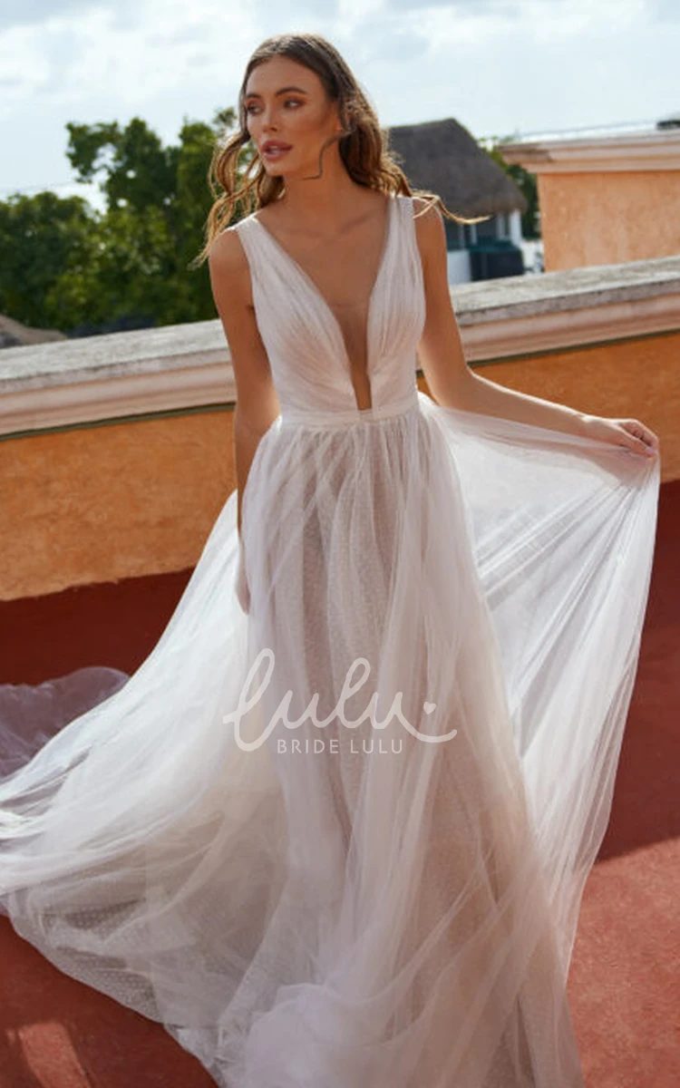 Boho Country A-Line Tulle Wedding Dress with Keyhole Plunging Neckline Bridal Gown