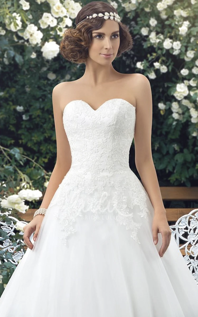 Ball Gown Wedding Dress with Lace Applique Sleeveless Sweetheart Lace Appliqued Ball Gown Wedding Dress