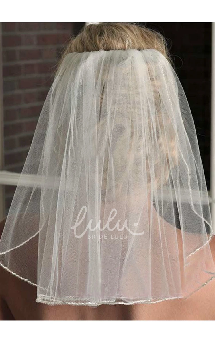 Short and Cute Tulle Bridal Veil Perfect for Modern Wedding Dress