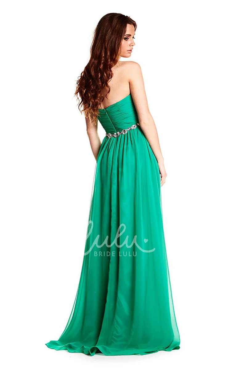 Maxi Chiffon Prom Dress with Sweetheart Neckline and Ruched Sleeveless Design