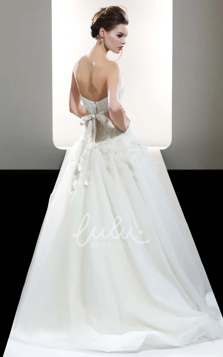 A-Line Lace Tulle Wedding Dress with Beading and Flowers Elegant Wedding Dress 2025