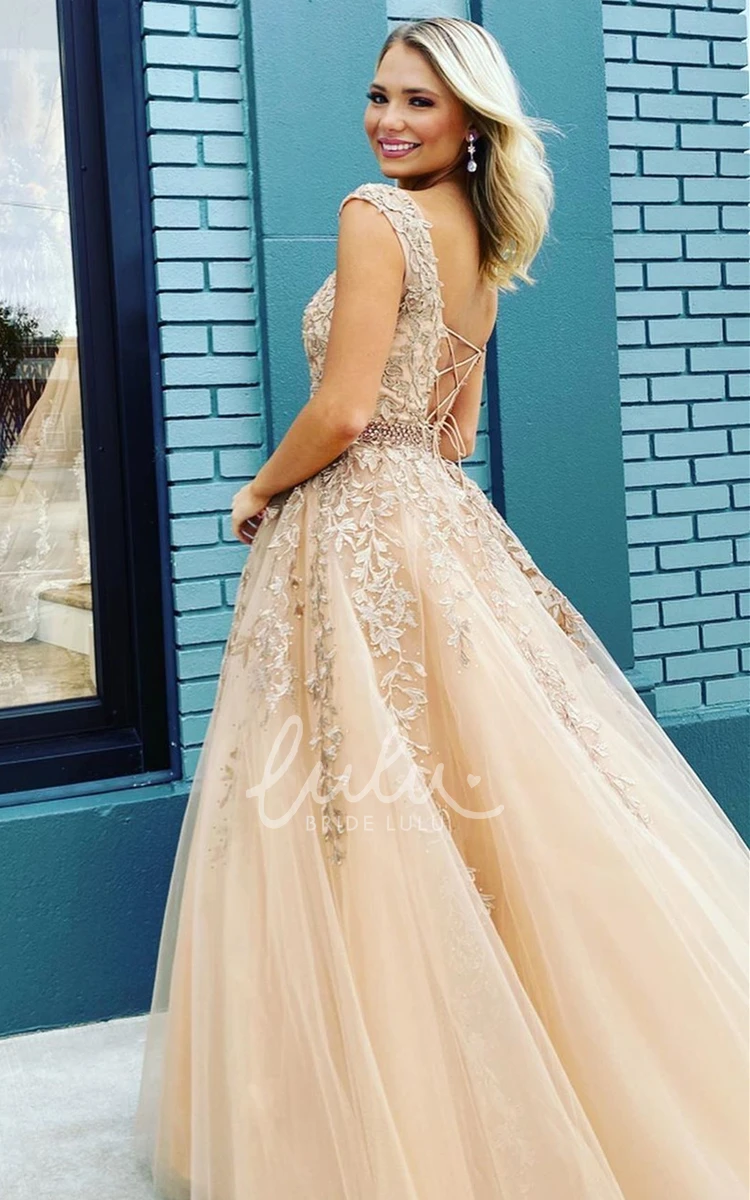 Tulle Bateau Sweep Train Prom Dress with Appliques Casual Ball Gown