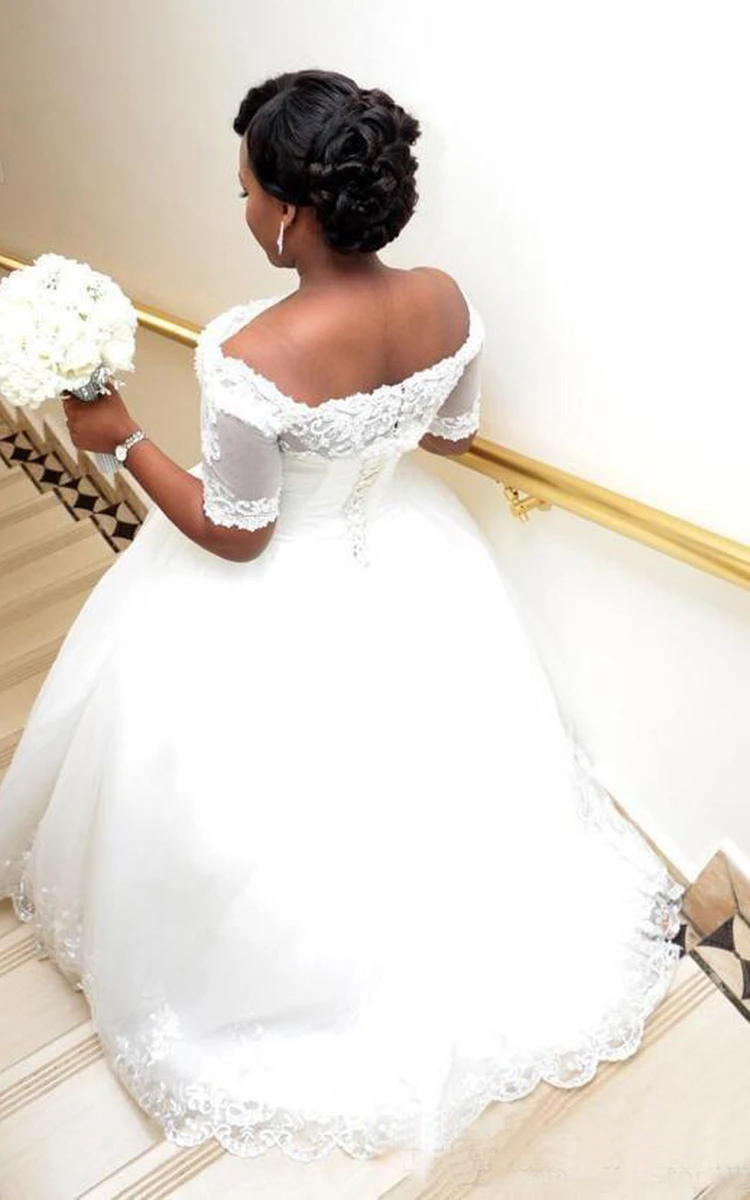 Off-the-Shoulder Lace Ball Gown Wedding Dress with Tulle Skirt and Open Back
