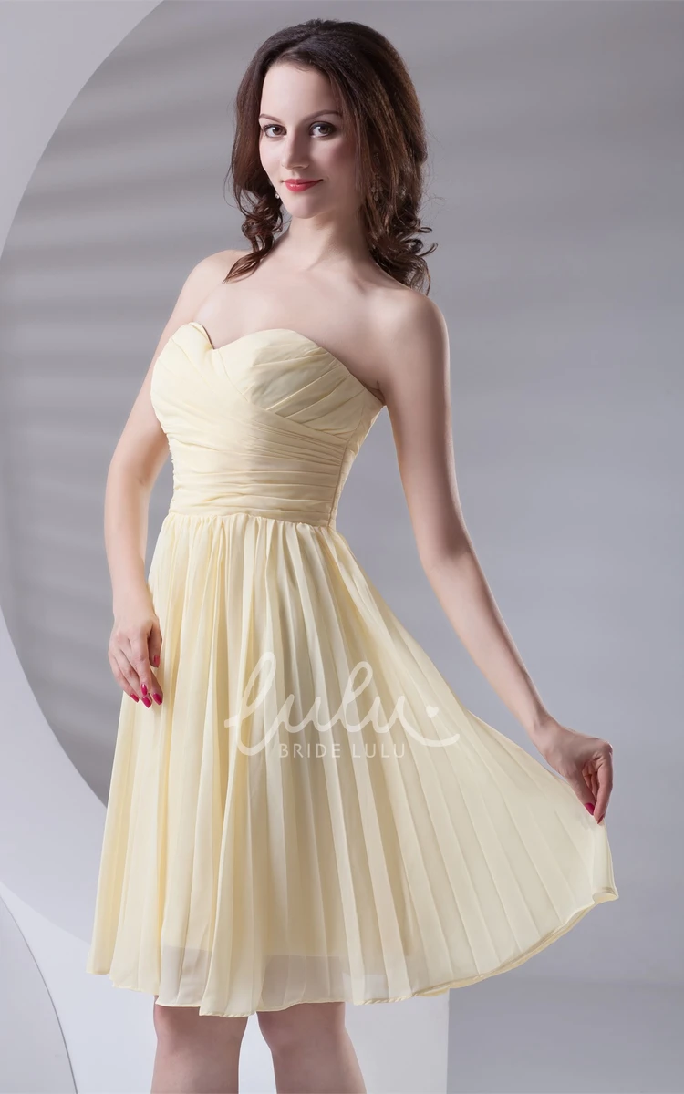 Knee-Length Chiffon Bridesmaid Dress with Sweetheart Criss-Cross Pleats