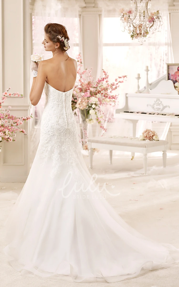 Mermaid Lace Wedding Dress with Sweetheart Neckline and Detachable Cap Timeless Beauty