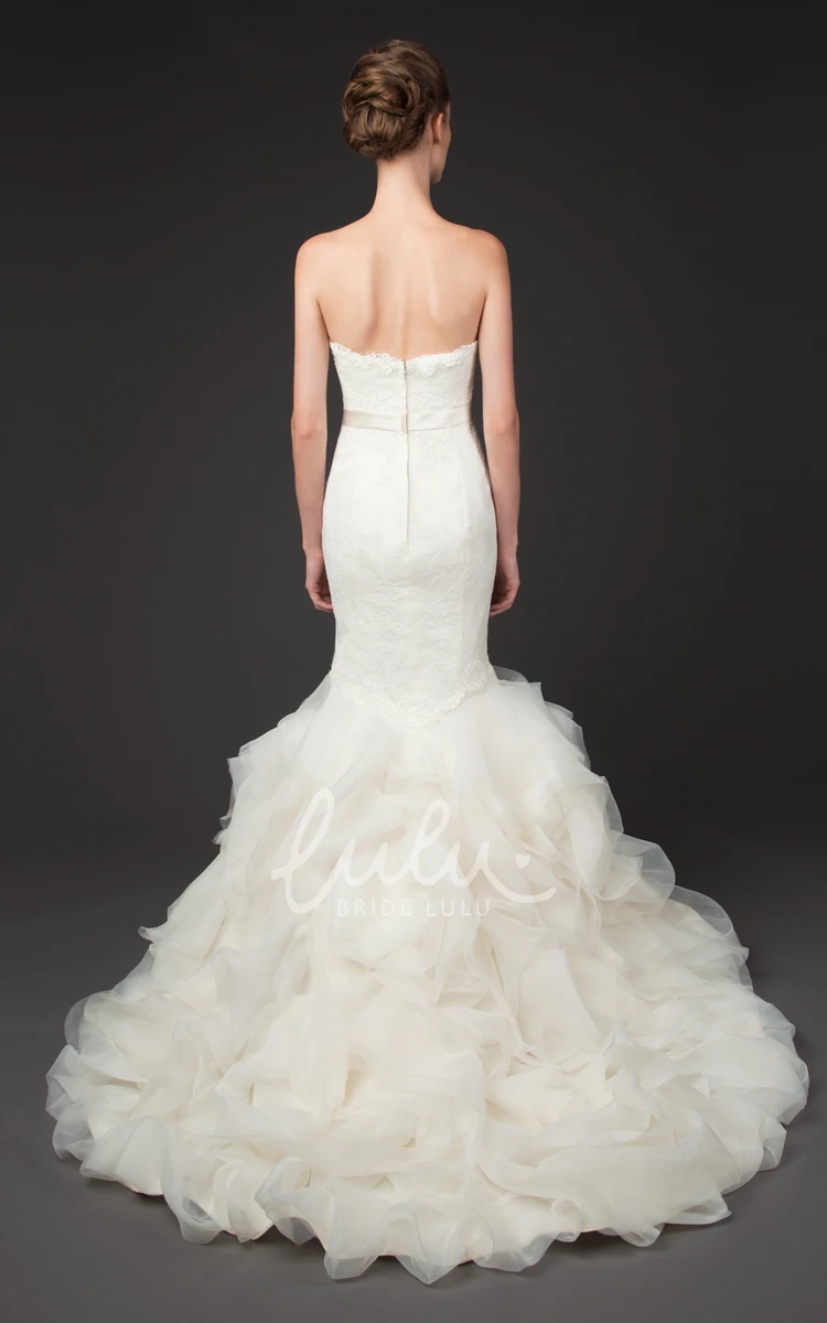 Lace and Tulle Sweetheart Trumpet Wedding Dress with Ruffles and Zipper