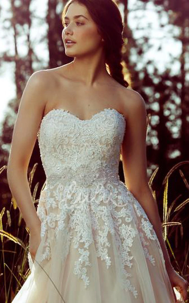 Sweetheart Lace&Tulle Wedding Dress with Appliques Floor-Length A-Line Bridal Gown