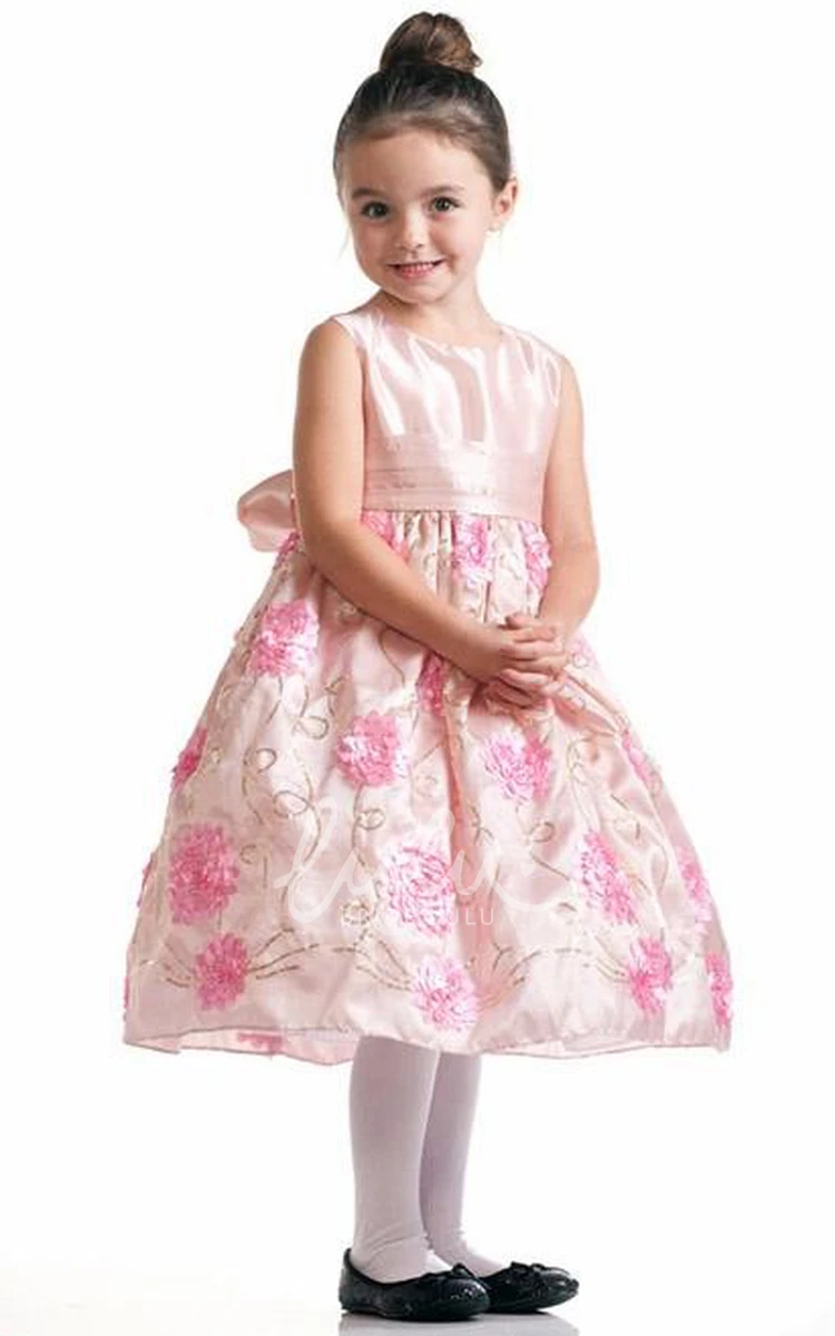 Floral Embroidered Tea-Length Flower Girl Dress with Bow Modern Dress for Girls