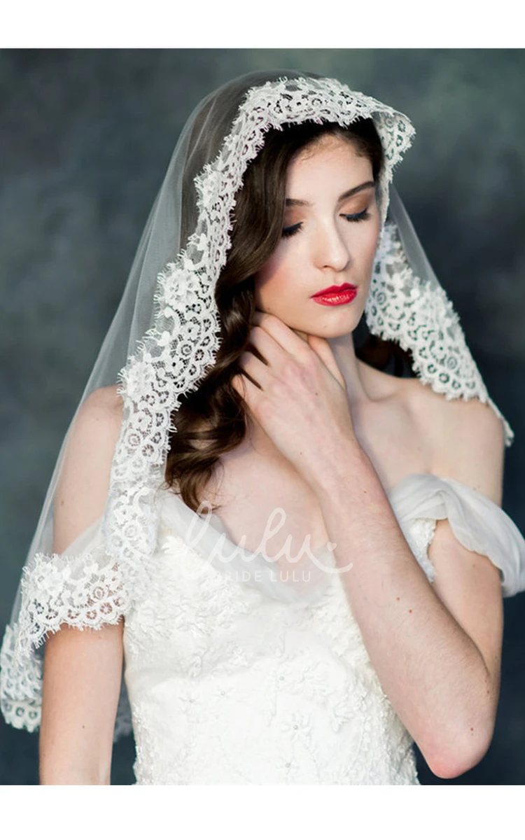 Cute Lace Applique Wedding Veil Short Bridesmaid Dress Accessory