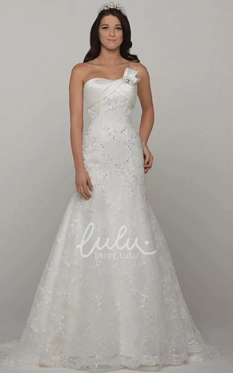 Strapless Lace A-Line Wedding Dress with Lace-Up Back Classic Wedding Dress