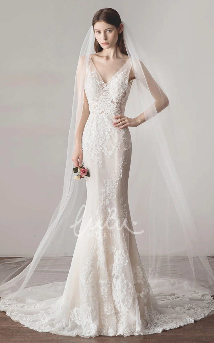 Simple Mermaid Wedding Dress with V-neck and Lace Sleeveless Bridal Gown