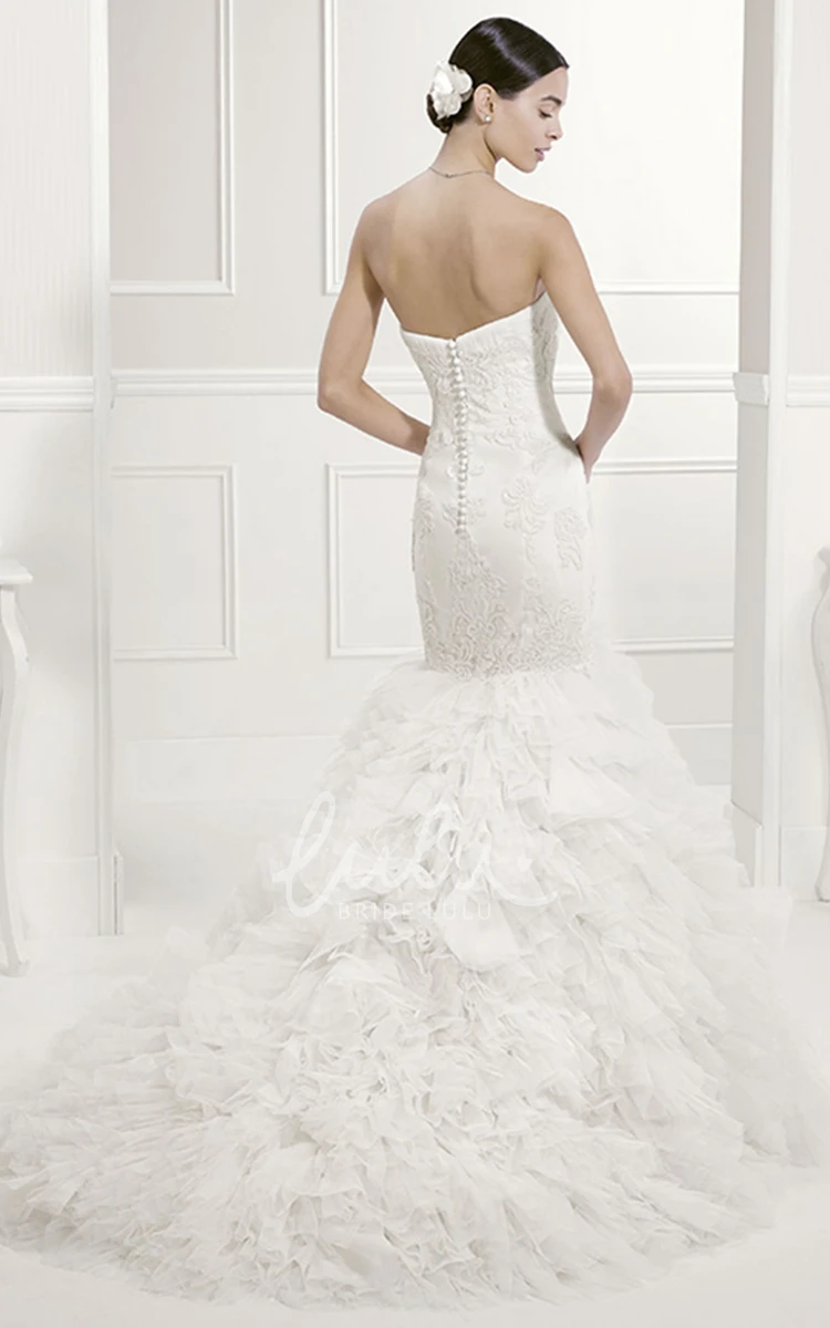 Tiered Tulle Strapless Wedding Dress with Appliques and Removable Lace Sleeves