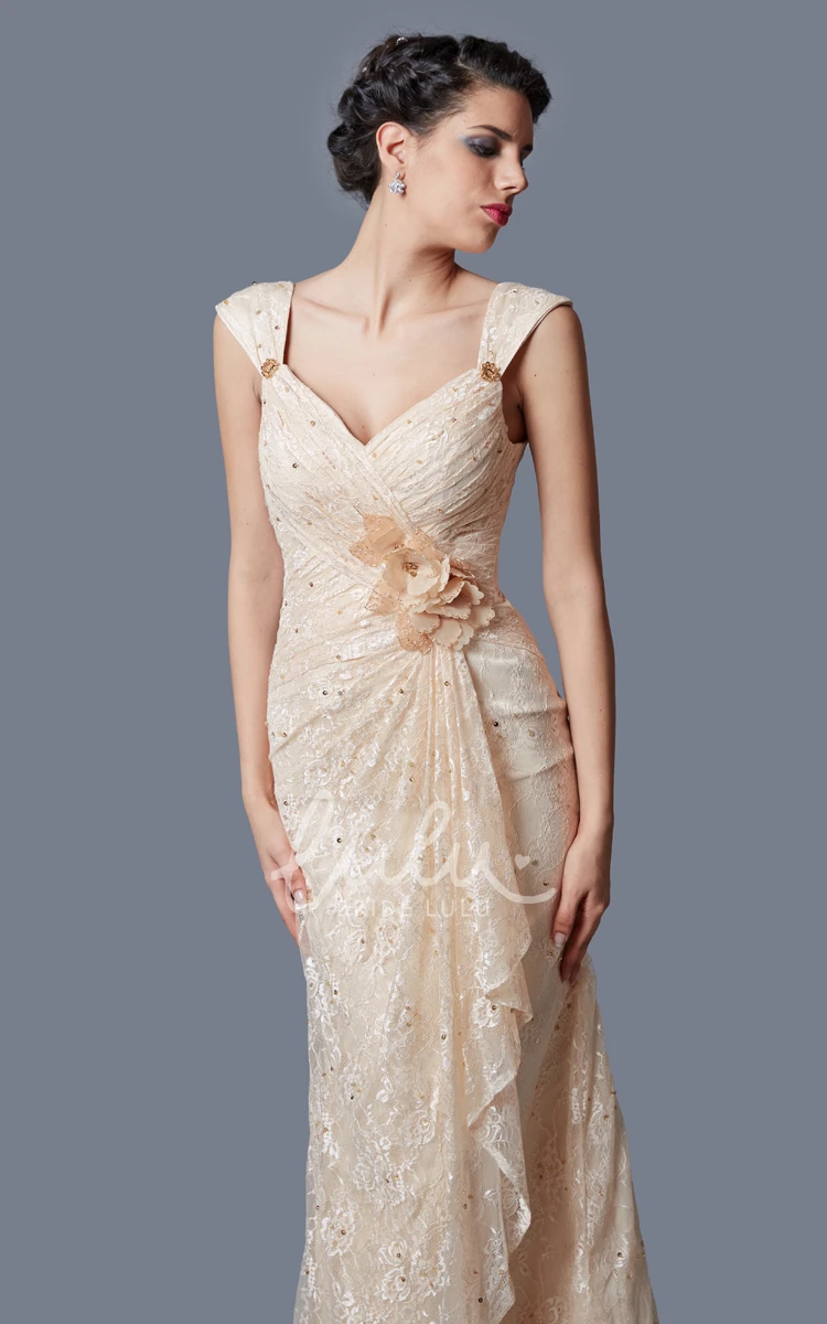 Form-fitted Lace Cap Sleeve Bridesmaid Dress With Flowers