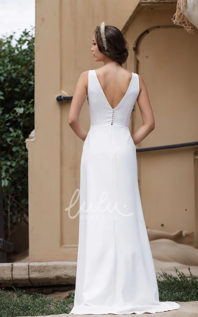 Simple Elegant Sheath Beach Boat Neck Wedding Dress Modest Flowy Sleeveless Low Back Floor Length Maxi Bridal Gown