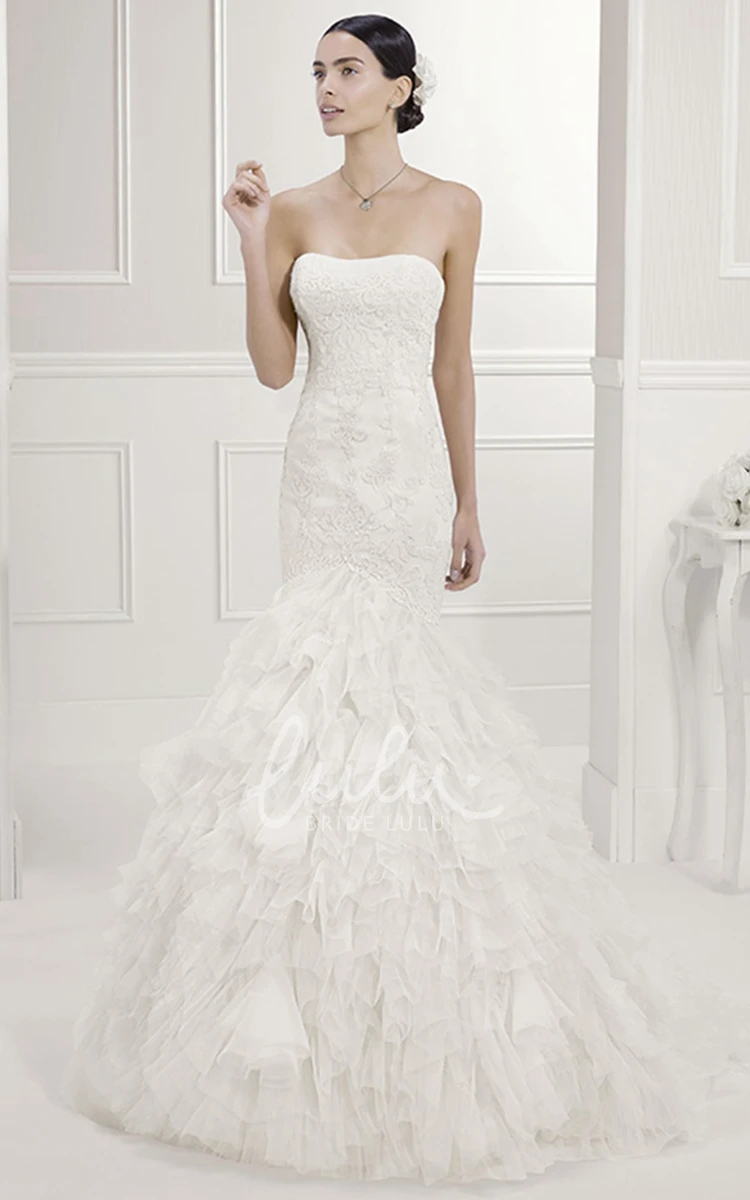 Tiered Tulle Strapless Wedding Dress with Appliques and Removable Lace Sleeves