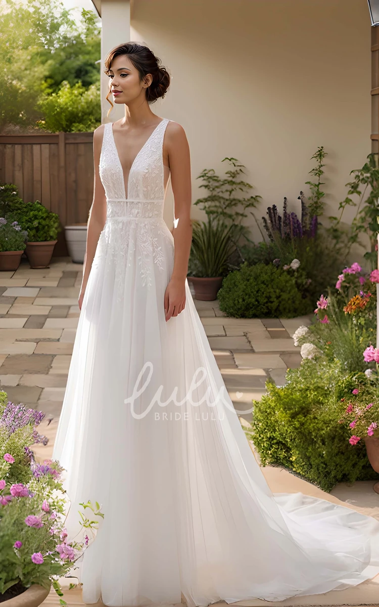 Sparkly Princess A-Line Bohemian Lace Tulle Wedding Dress Romantic Floral Appliqued V-Neck Low Back Court Train Bridal Gown