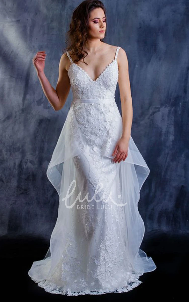 Modern Lace Mermaid Wedding Dress with Appliques and V-neck Unique Bridal Gown